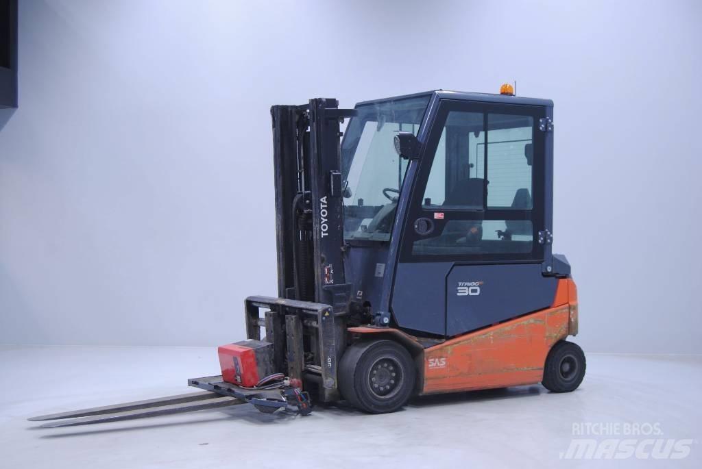 Toyota 8FBMT30 Elektrostapler
