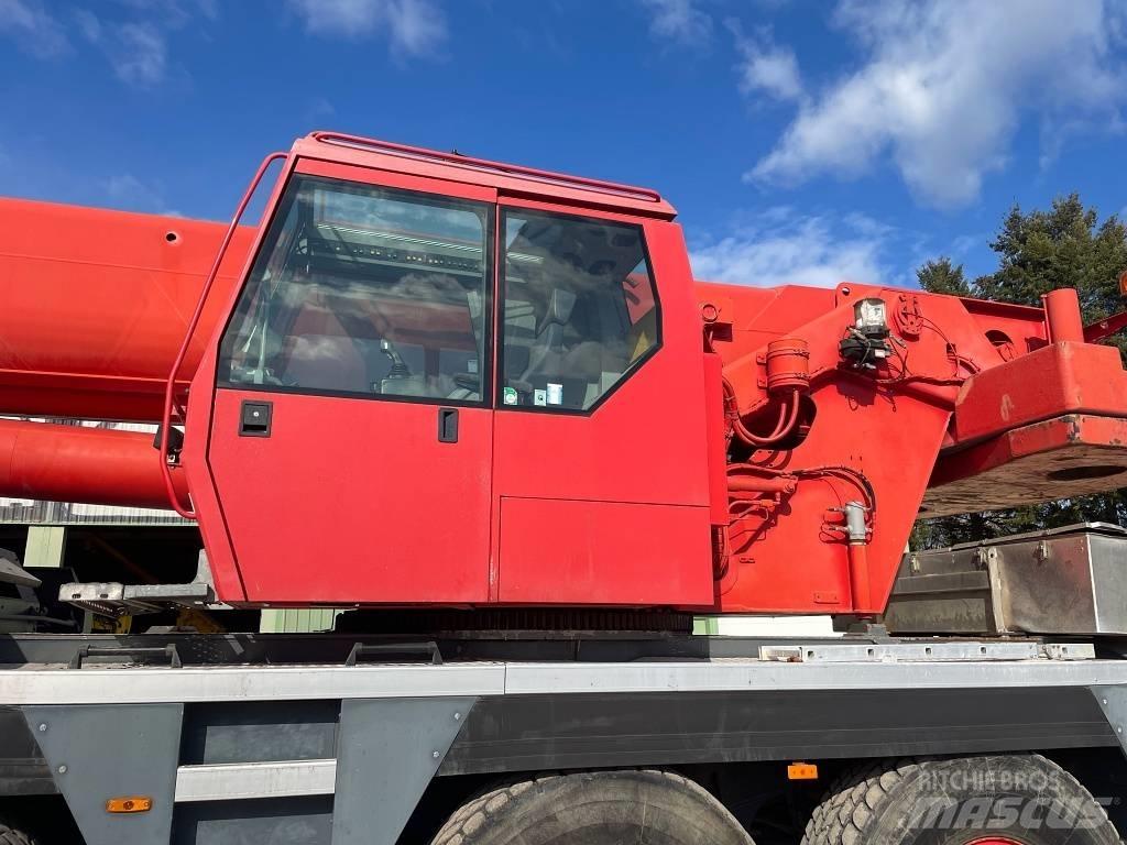 Liebherr LTM 1080-1 All-Terrain-Krane