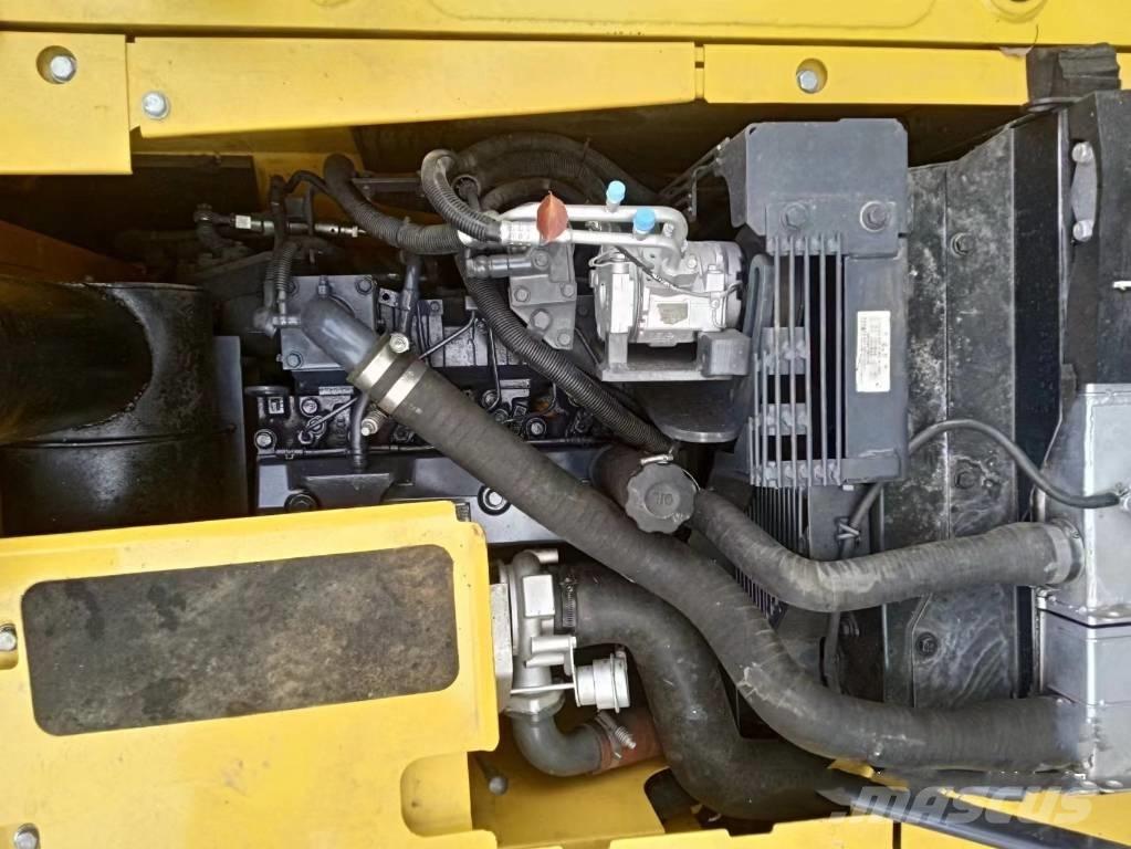Komatsu PC130-7 Raupenbagger