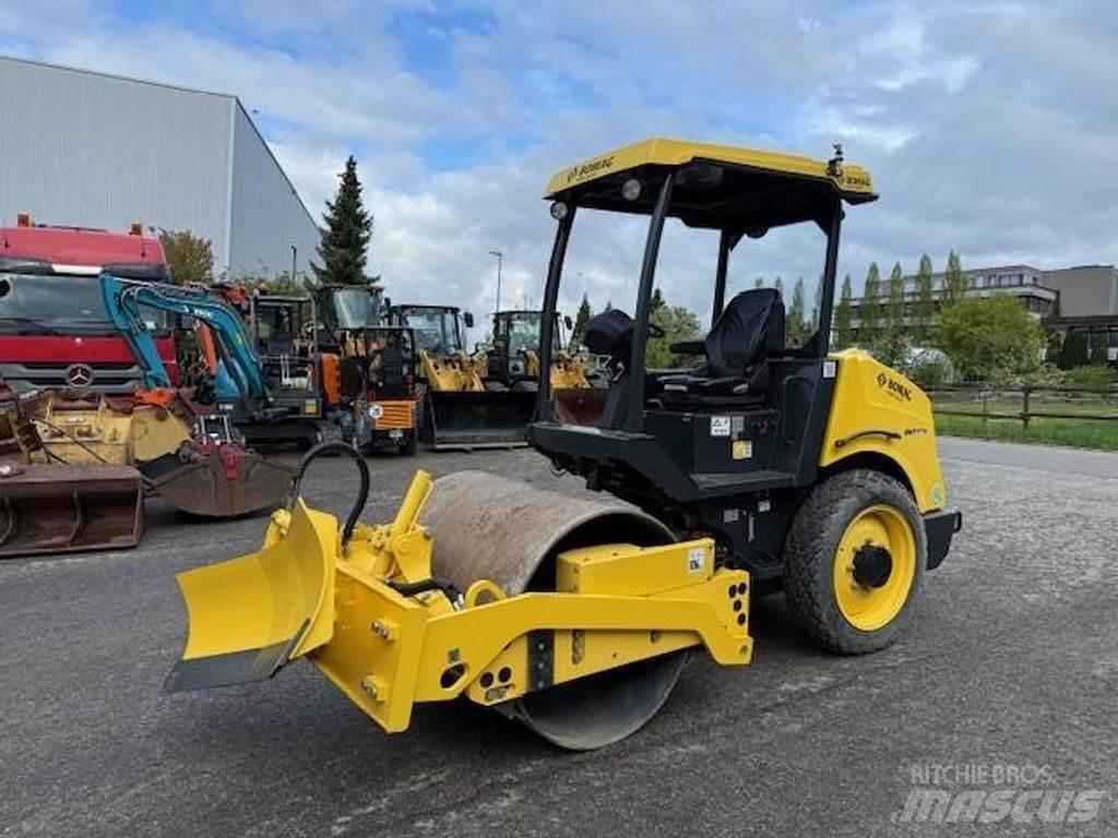 Bomag 124 DH-5 Walzenzüge
