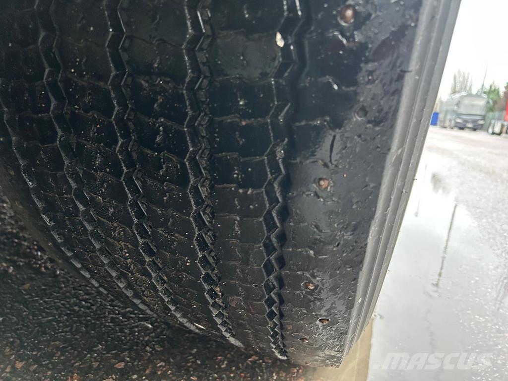 Volvo FH Kofferaufbau