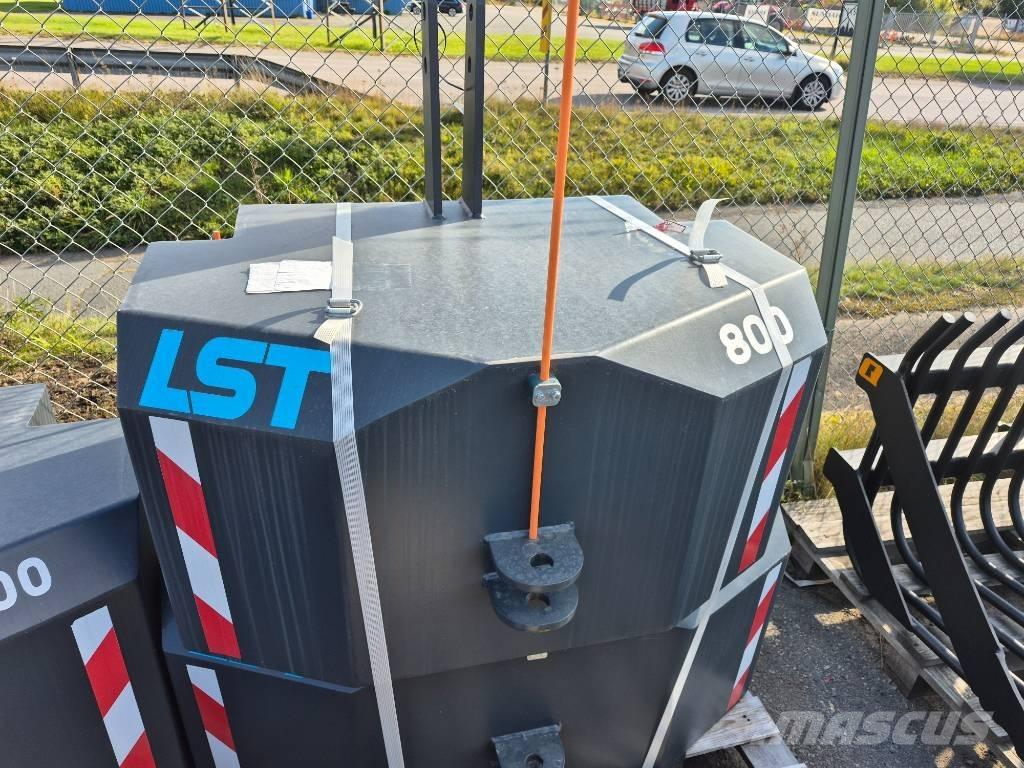 LST Frontvikt 800kg Sonstige Landmaschinen