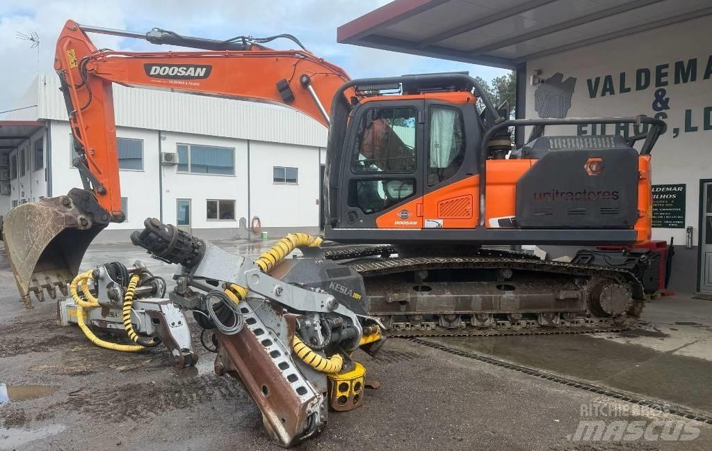Doosan DX 235 Forstbagger