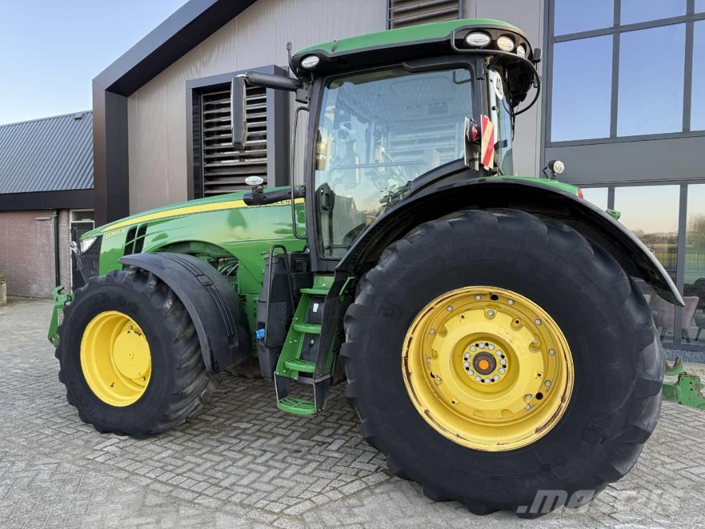 John Deere 8345 R Traktoren