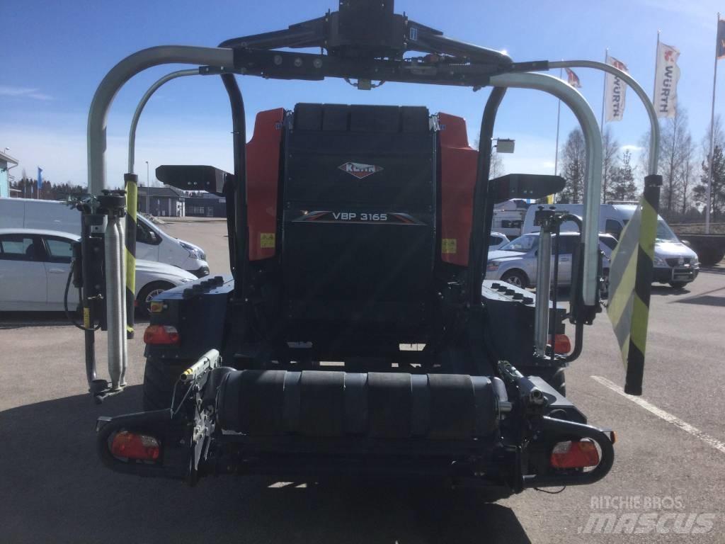 Kuhn 3165 Rundballenpressen