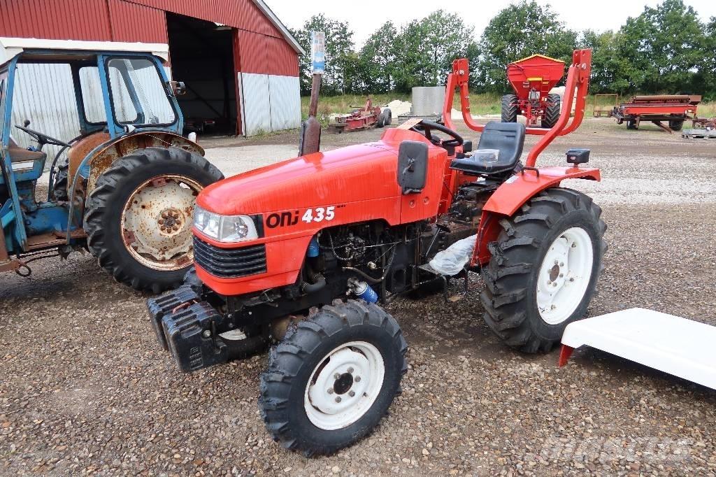  ONj 435 Traktoren