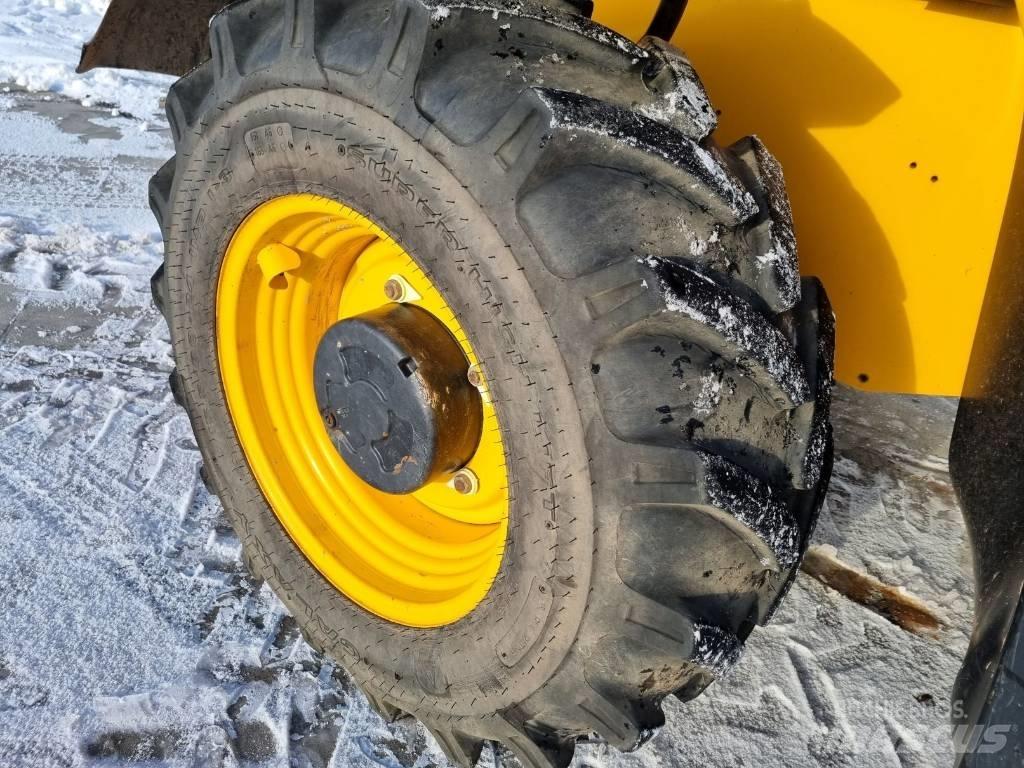 JCB 535-140 - MB9 Teleskoplader
