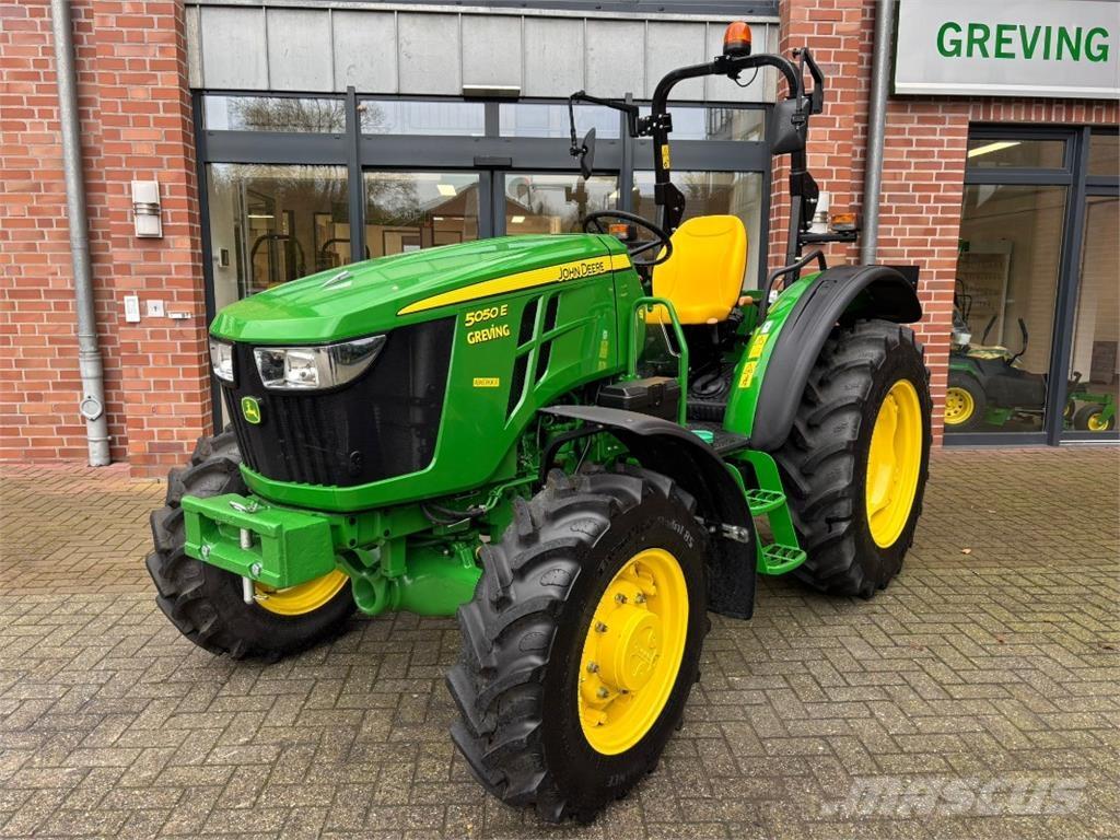 John Deere 5050E Traktoren