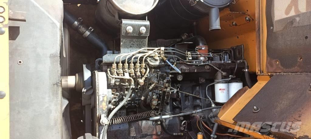 CASE 821 C Radlader