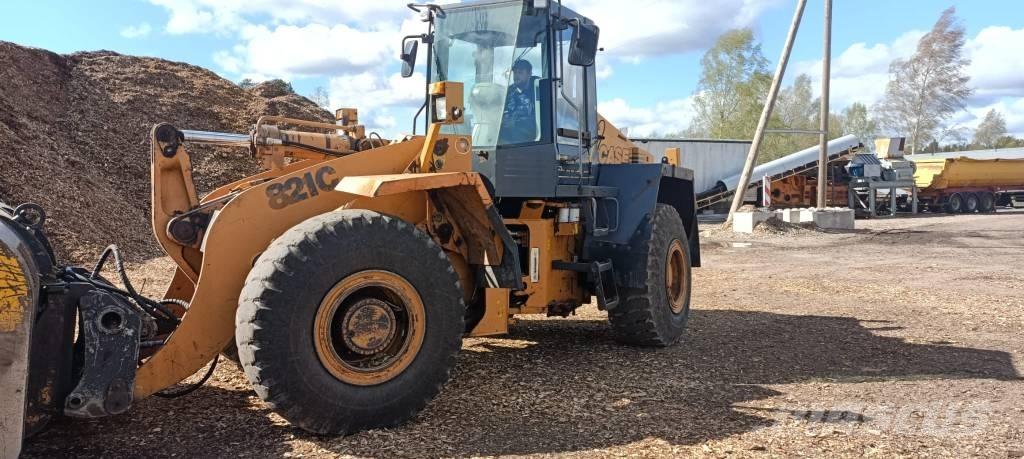 CASE 821 C Radlader