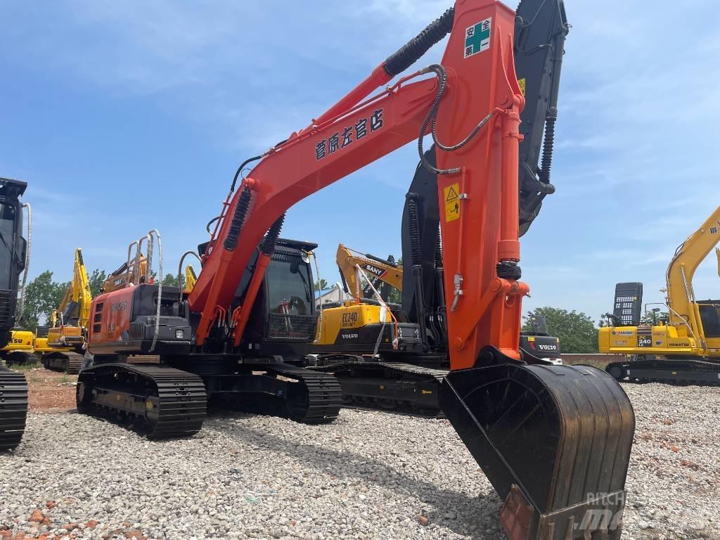 Hitachi ZX 200 Raupenbagger