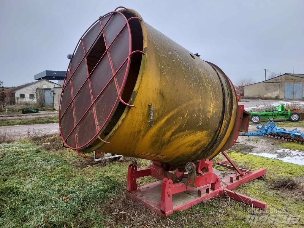 TEAGLE TOMAHAWK 505M Ballenschredder, -schneider und -wickler