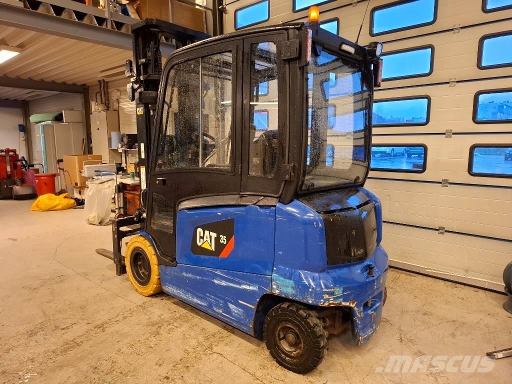 CAT EP35N Elektrostapler