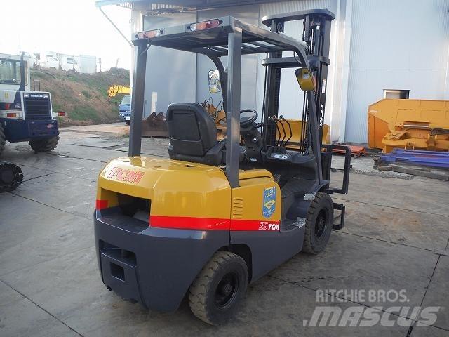 TCM FD25T3 Dieselstapler