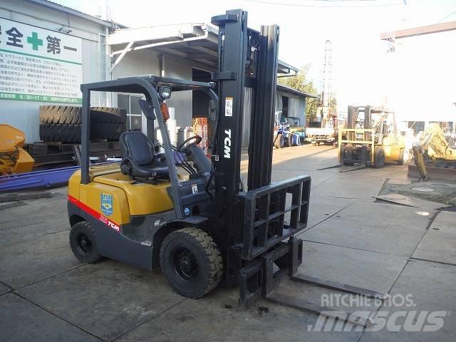 TCM FD25T3 Dieselstapler