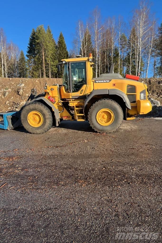 Volvo L 120 H Radlader