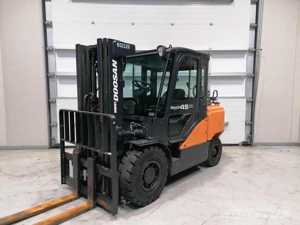 Doosan G45SC-7 Gasstapler