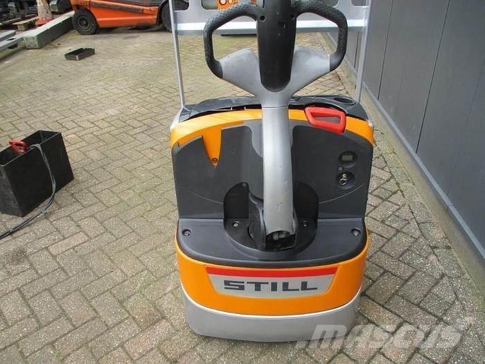 Still EXU 16 Niedergabelstapler