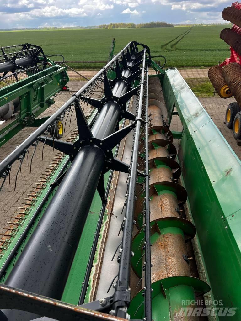 John Deere 630 R Erntevorsätze