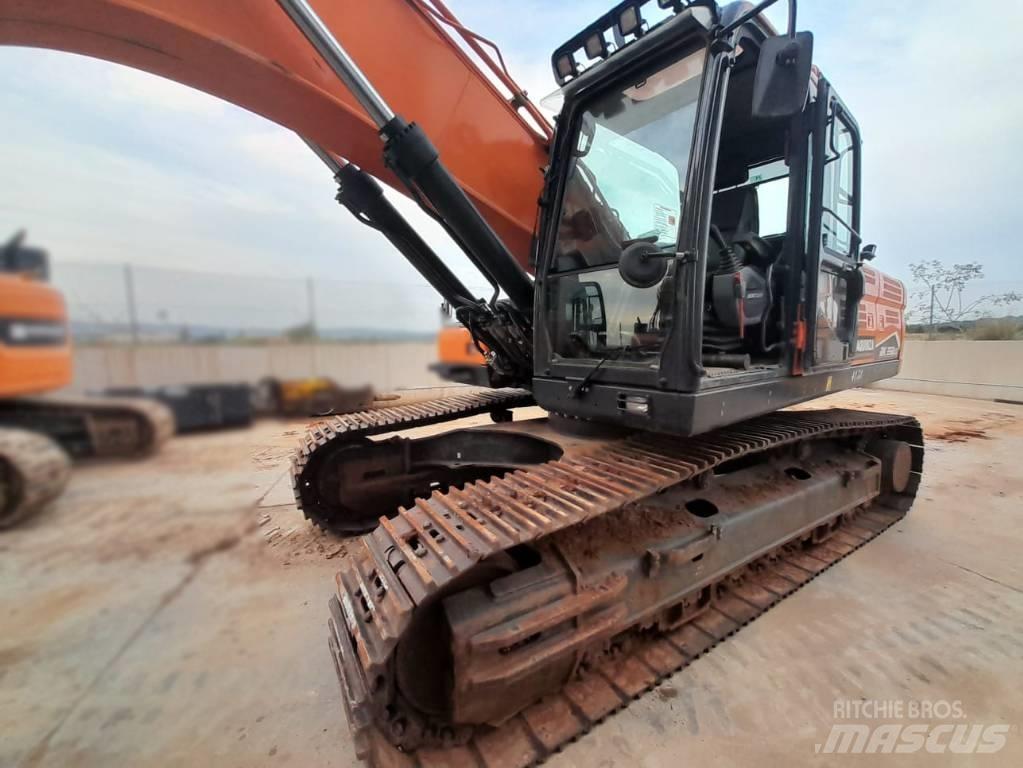Doosan DX 350 LC-7 Raupenbagger
