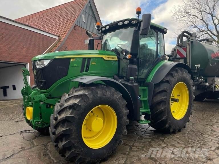 John Deere 6R 250 Traktoren