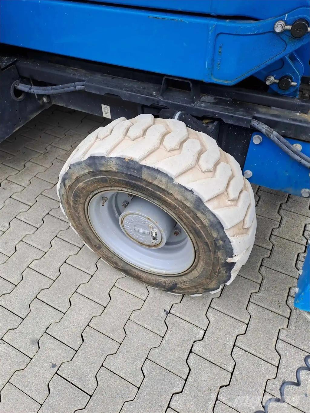 Genie GS 3384 RT Scheren-Arbeitsbühnen