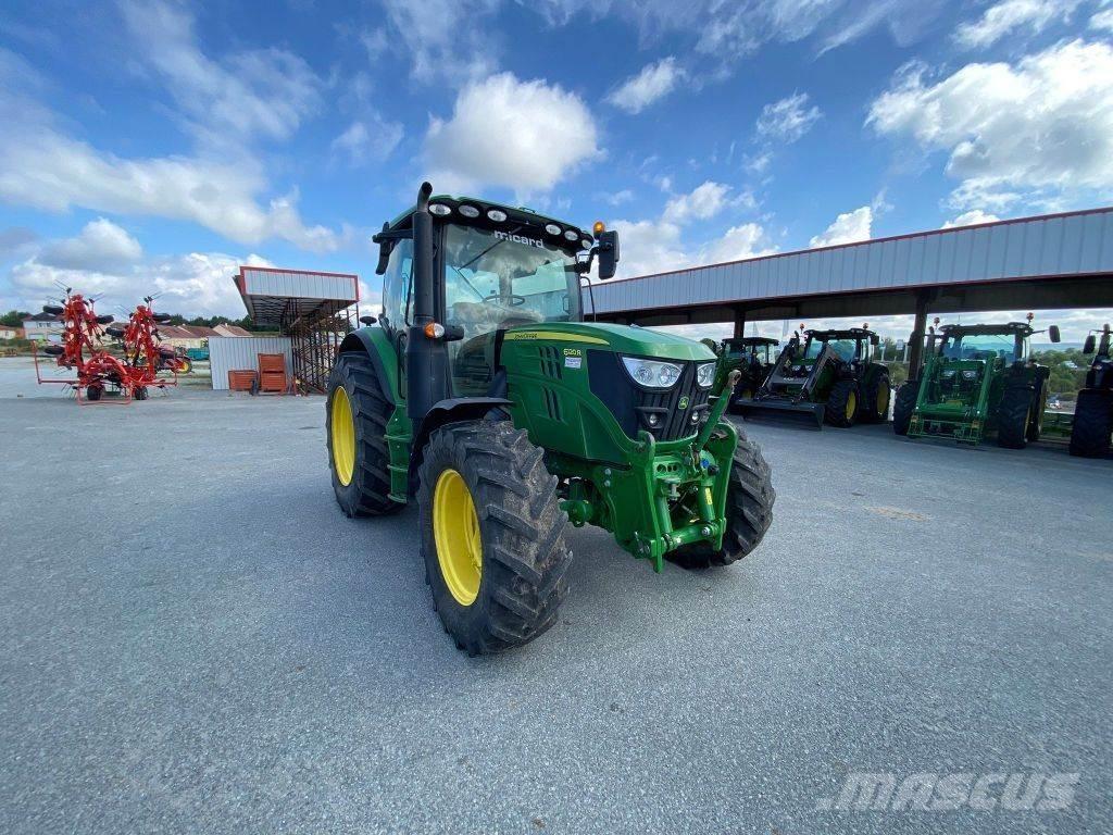 John Deere 6120R Traktoren