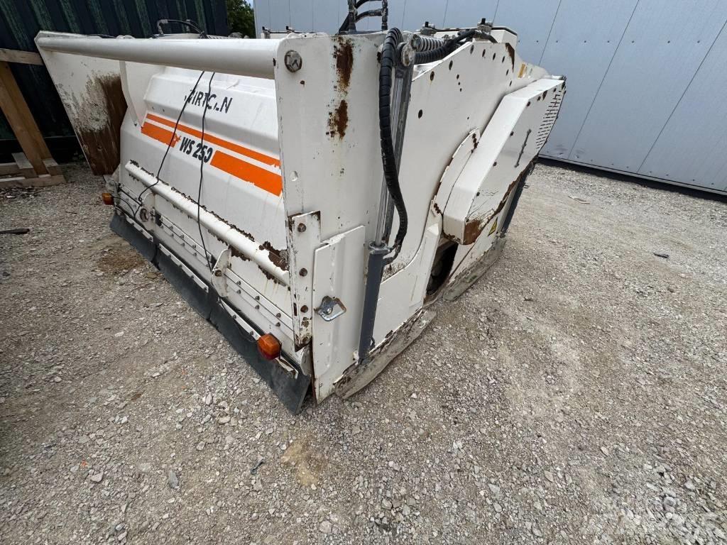 Wirtgen WS 250 Asphalt-Recycler