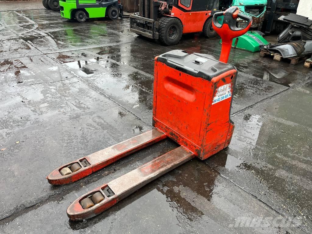 Linde T18 /152/    V-4230 Selbstfahrstapler