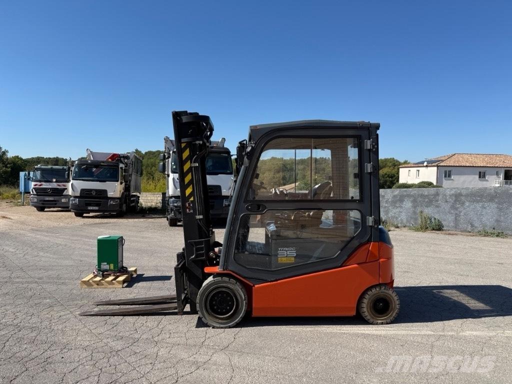 Toyota 8 FBMT 35 Elektrostapler