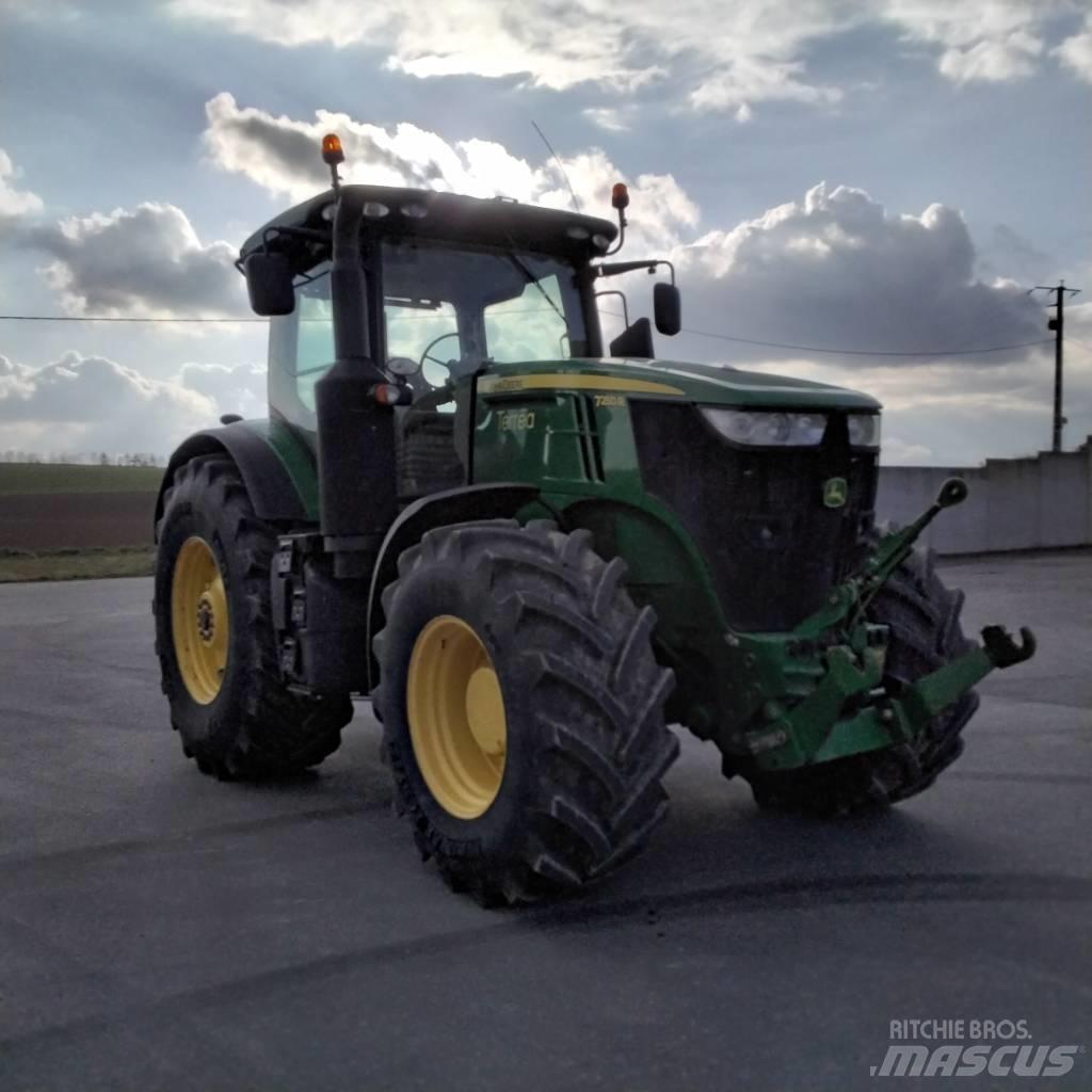 John Deere 7250 R Traktoren