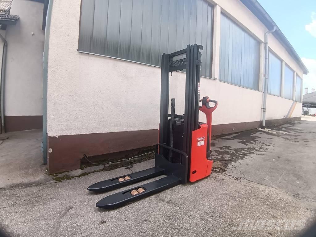 Linde L 12 Selbstfahrstapler