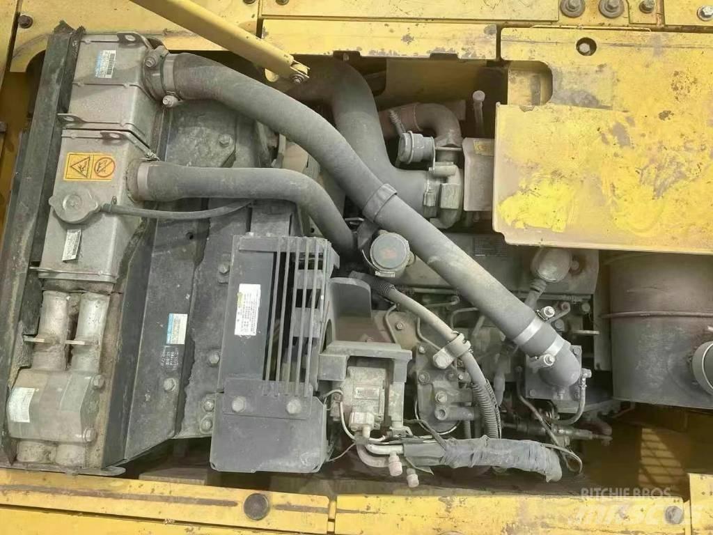 Komatsu PC 130 Raupenbagger