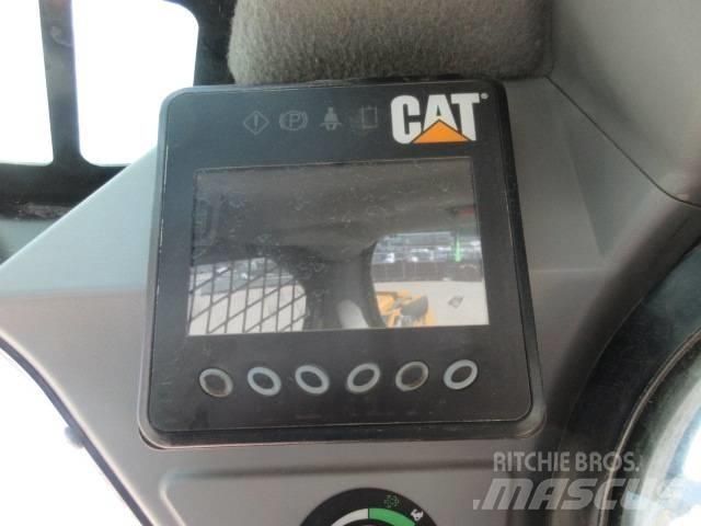 CAT 226 D Kompaktlader