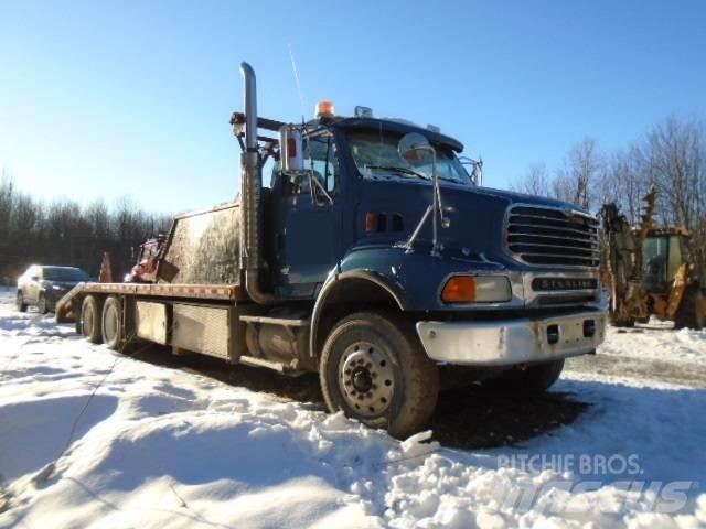 Sterling L 9500 Pritschenwagen/Pritschenwagen mit Seitenklappe