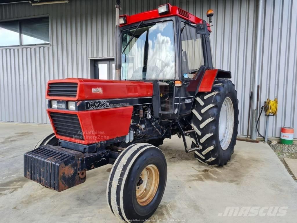 Case IH 856 XL Traktoren