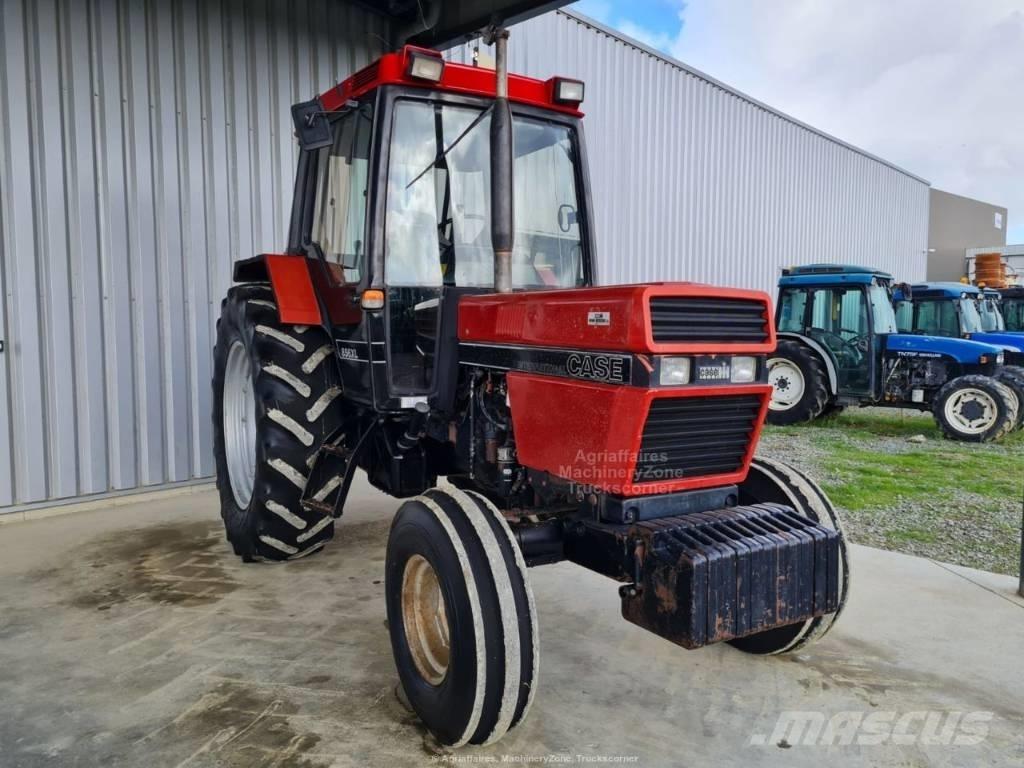 Case IH 856 XL Traktoren