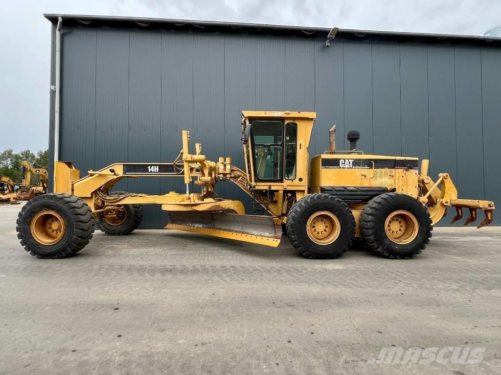 CAT 14H Grader