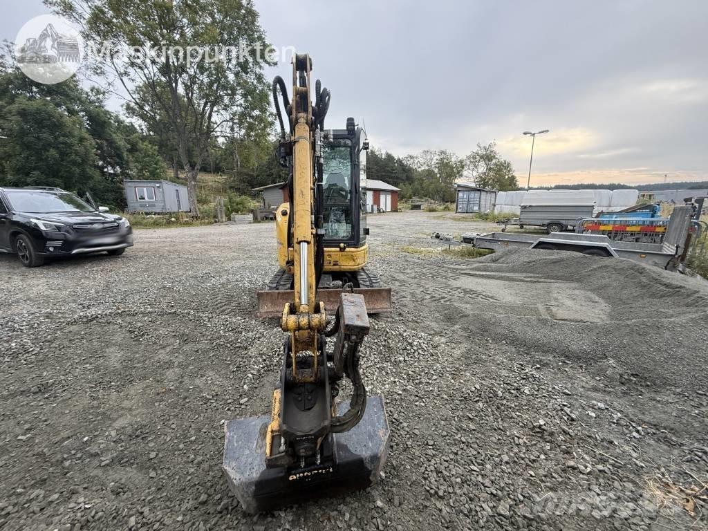 Komatsu PC 26 MR Minibagger < 7t