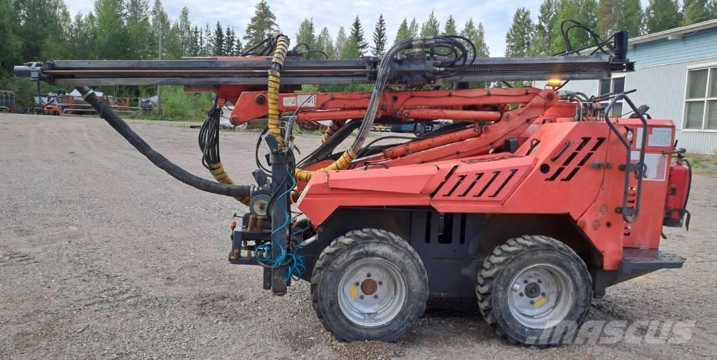 Sandvik DC 121R Oberflächenbohrgeräte