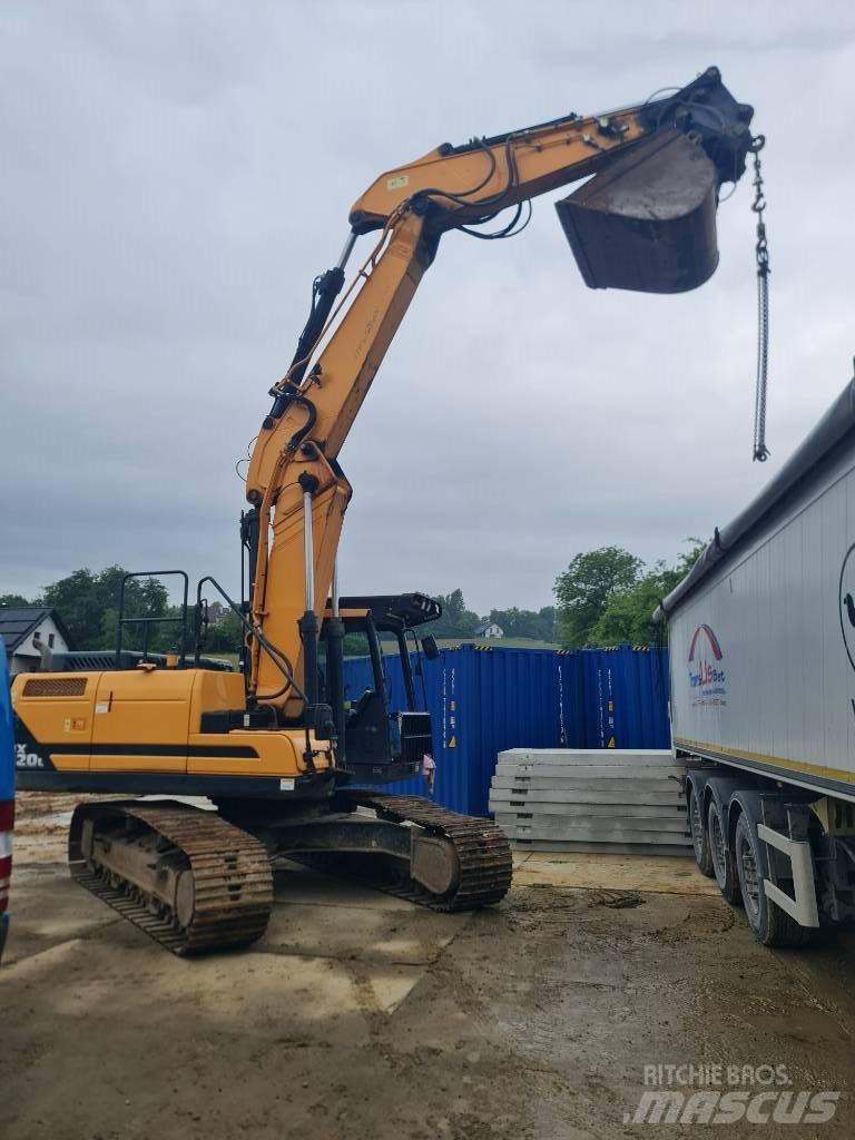 Hyundai HX 220 210 Raupenbagger