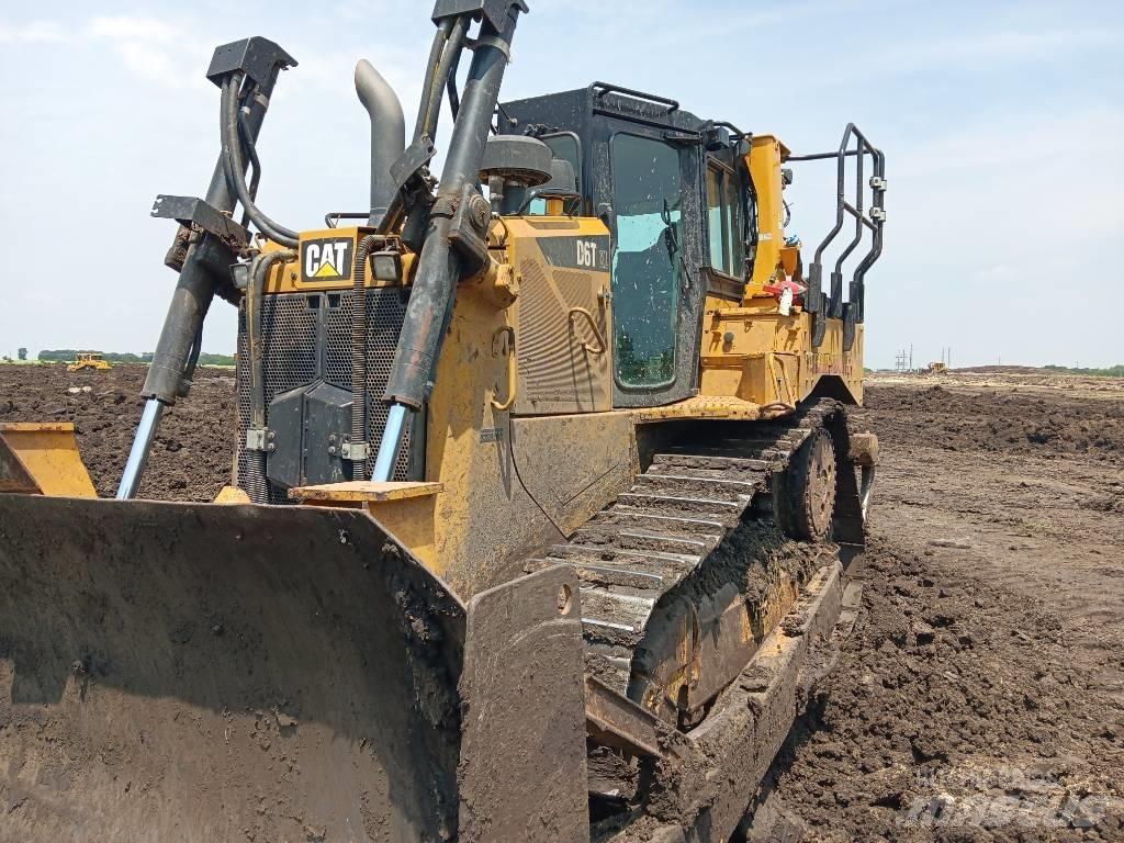 CAT D 6 T XL Bulldozer