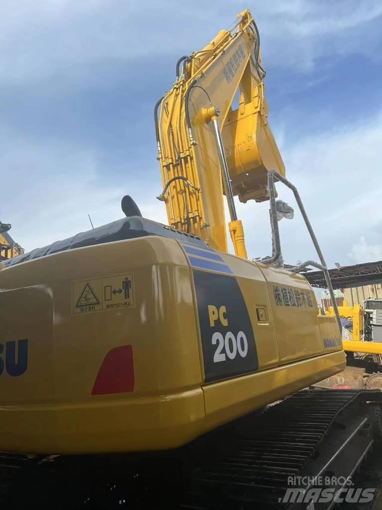 Komatsu PC 200-7L Raupenbagger