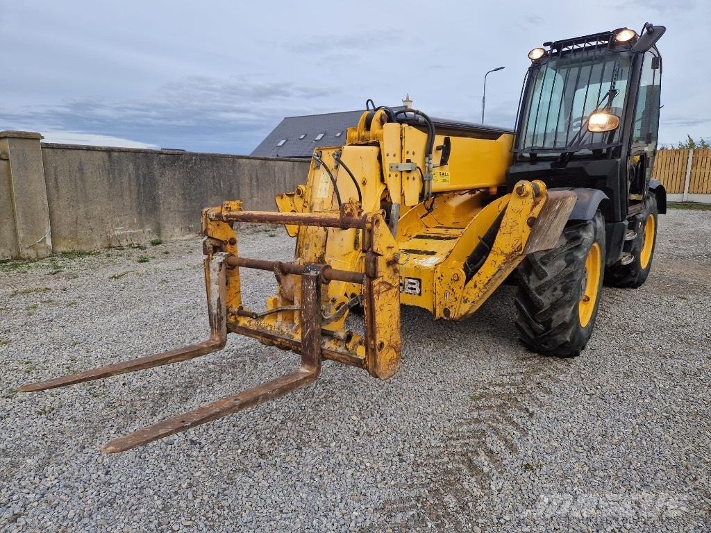 JCB 535-140 Teleskoplader