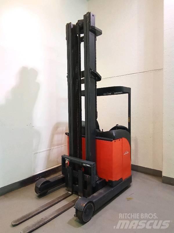 Linde R 16 Schubmaststapler