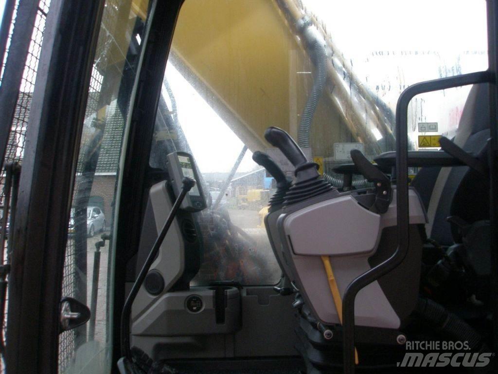 CAT 326FL Raupenbagger