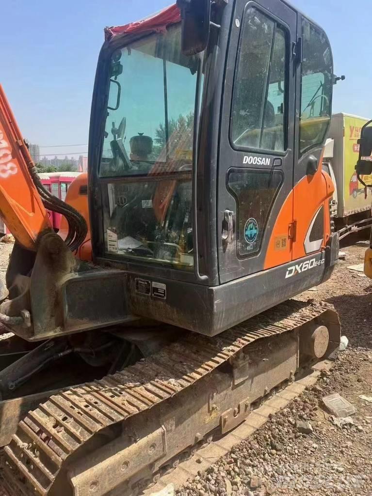 Doosan DX 60 Minibagger < 7t