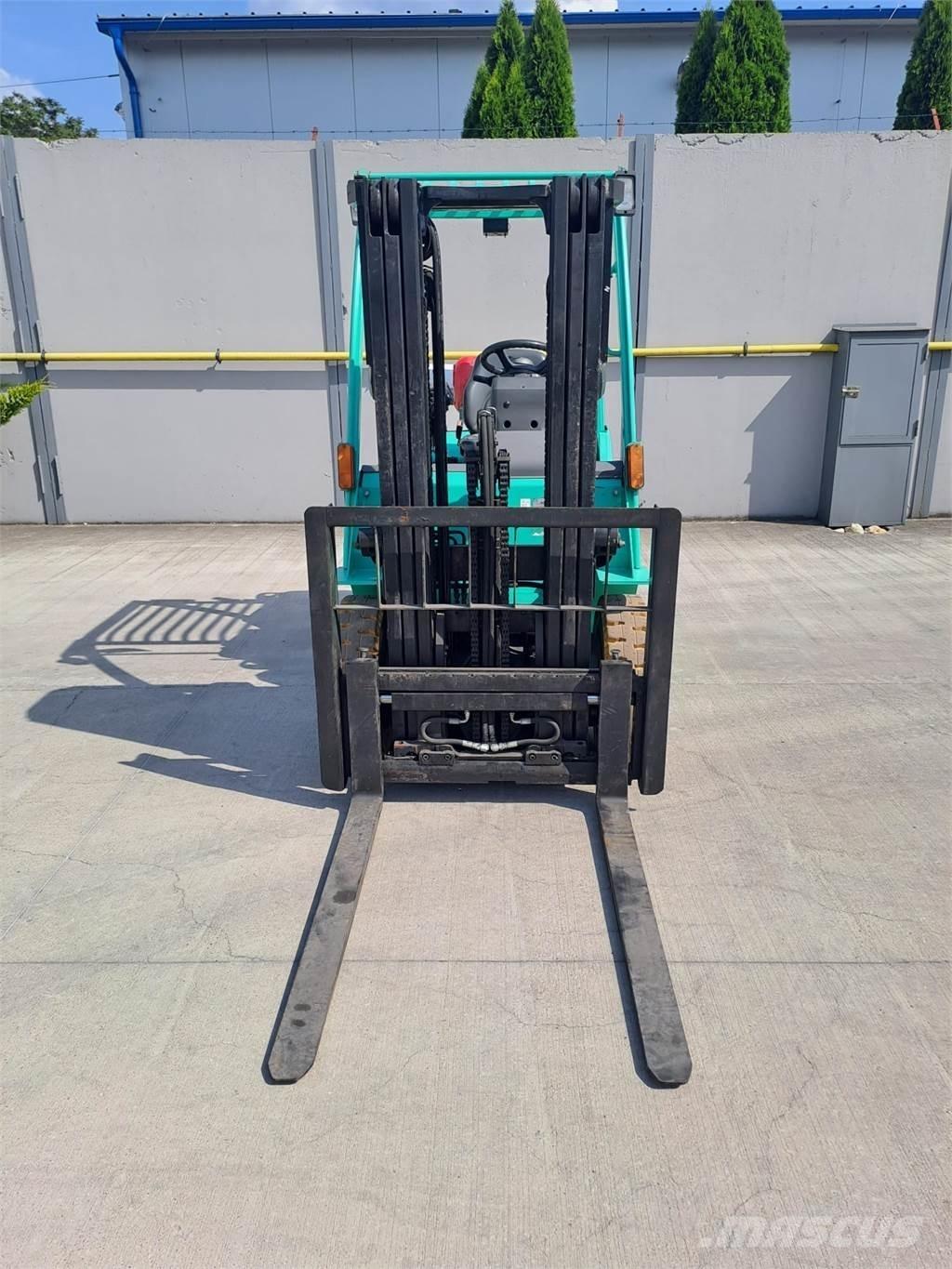 Mitsubishi FG25N Gasstapler