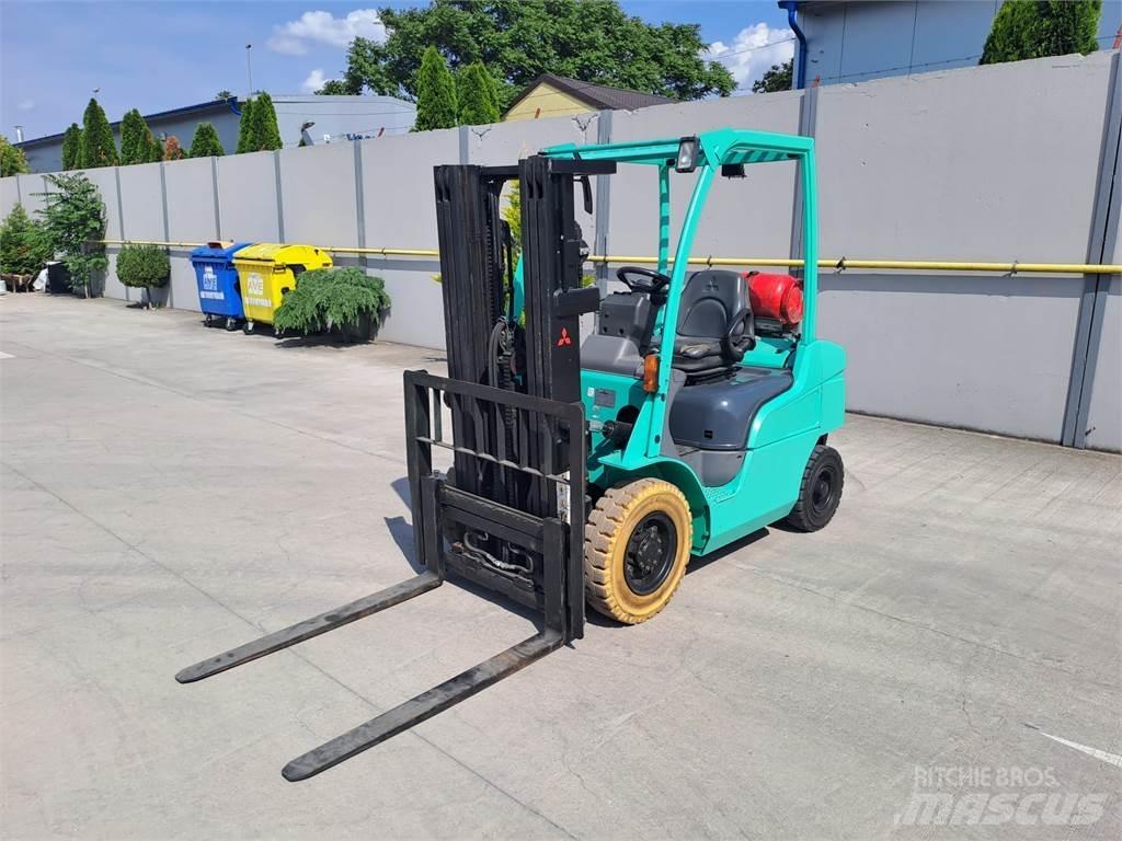 Mitsubishi FG25N Gasstapler