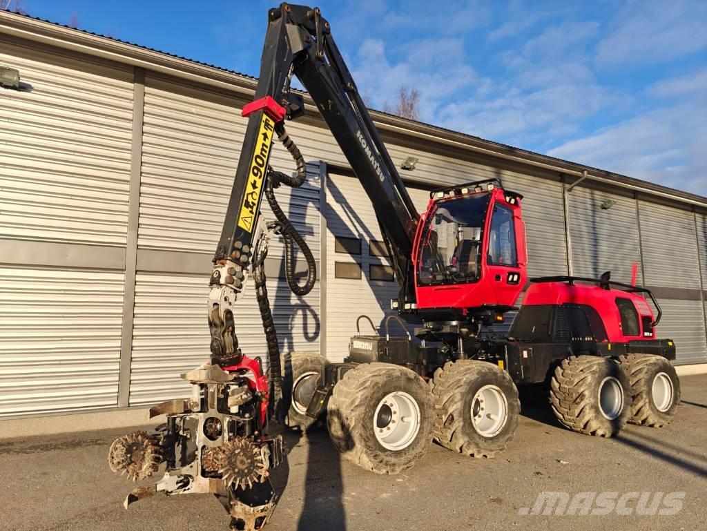 Komatsu 901 XC Harvester